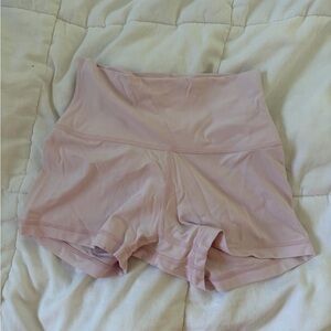 Aritzia Golden Butter 3” Shorts